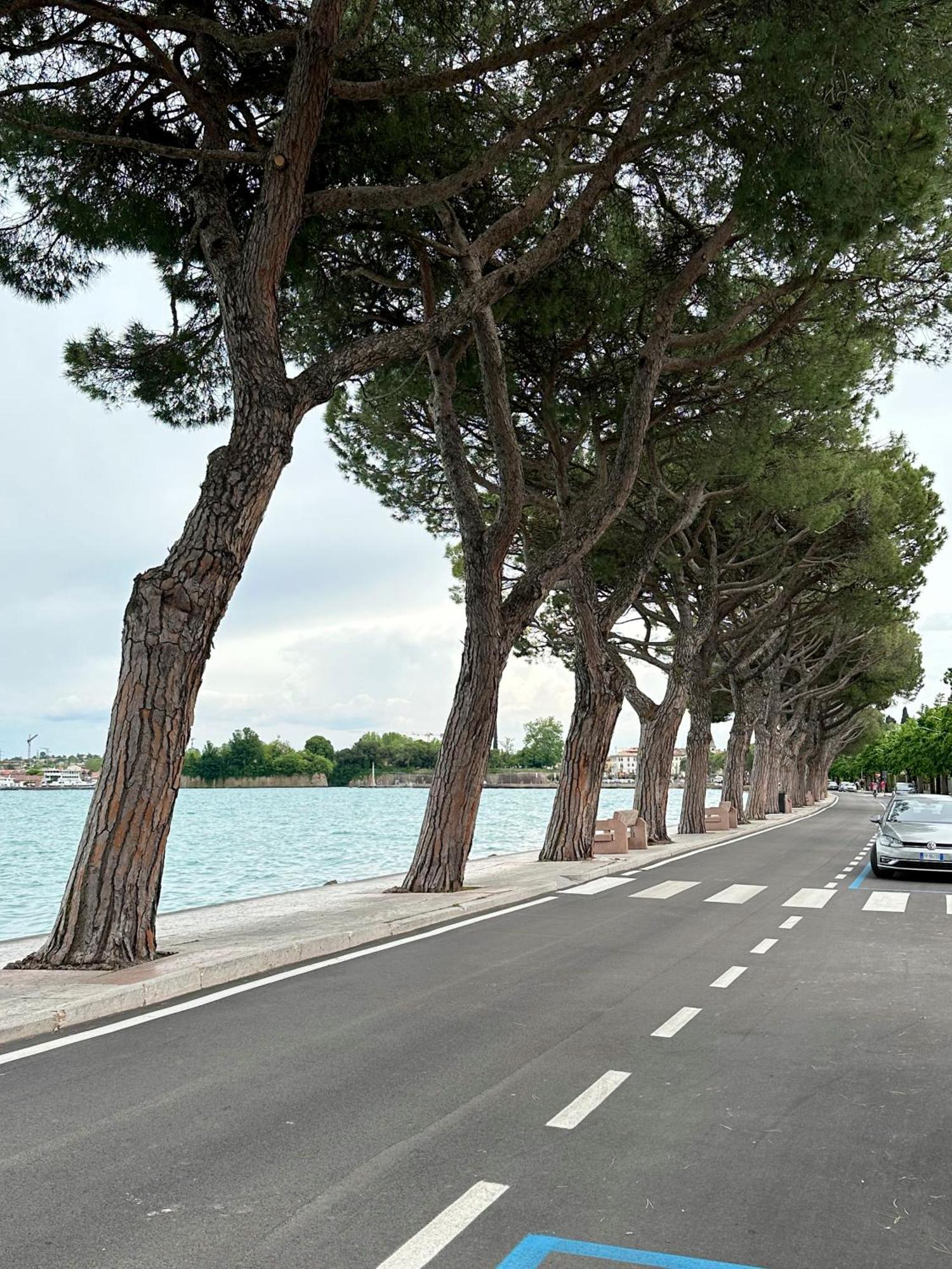 Villa 70 Peschiera del Garda Eksteriør bilde