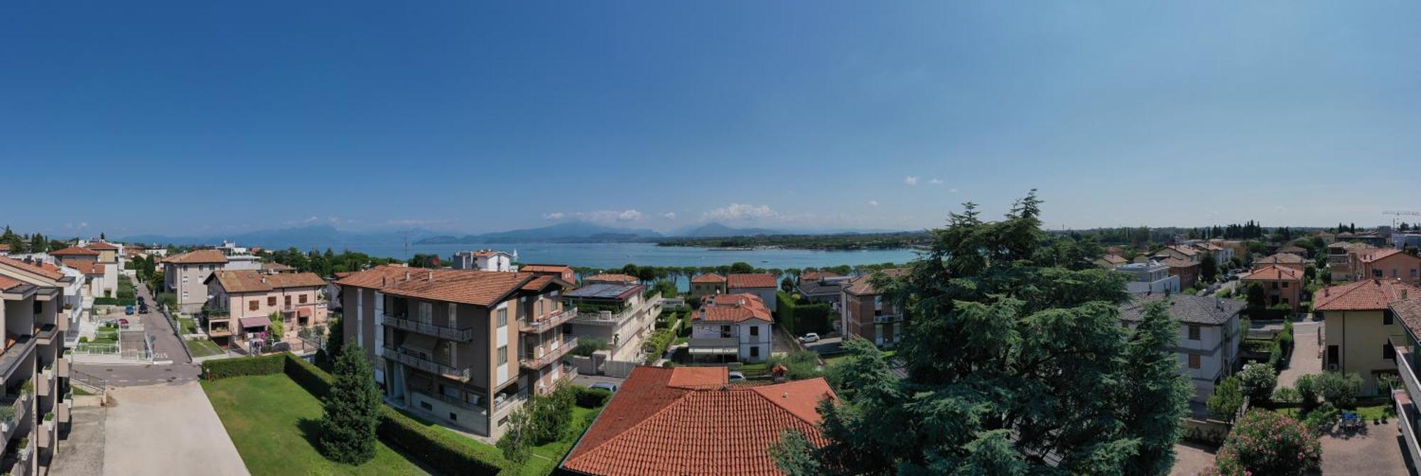 Villa 70 Peschiera del Garda Eksteriør bilde
